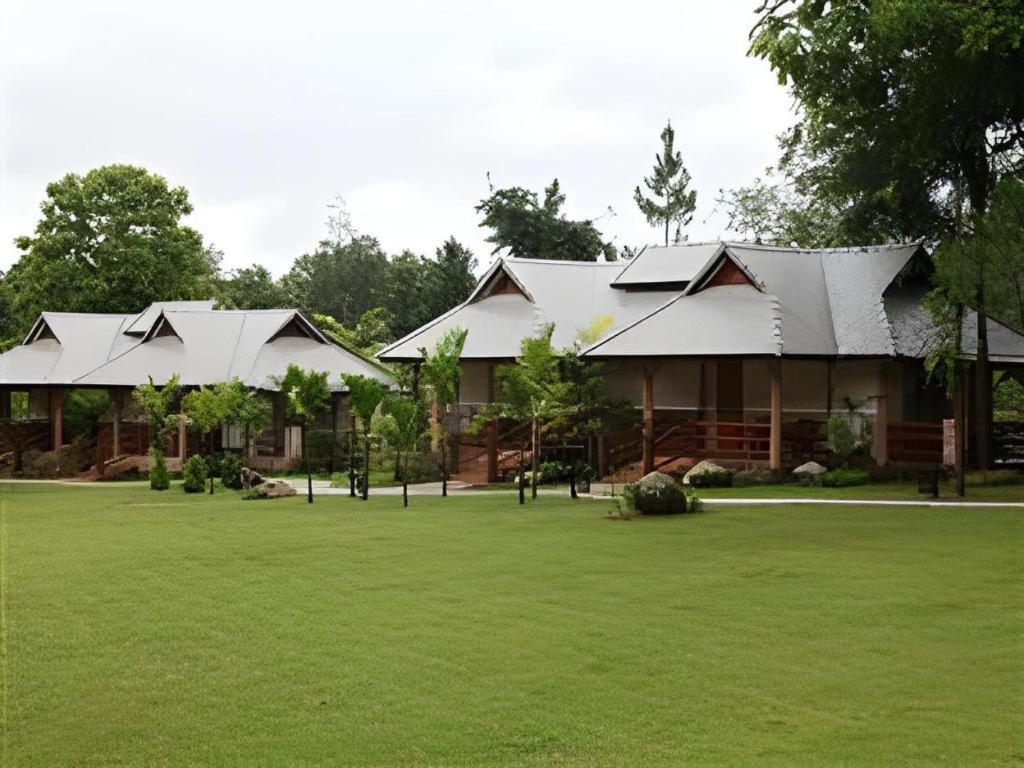 Chiangkham Luang Resort Chiang Dao Exteriér fotografie